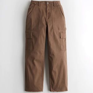 BRAND NEW WITH TAGS HOLLISTER BROWN HIGH RISE STRAIGHT CARGO PANTS